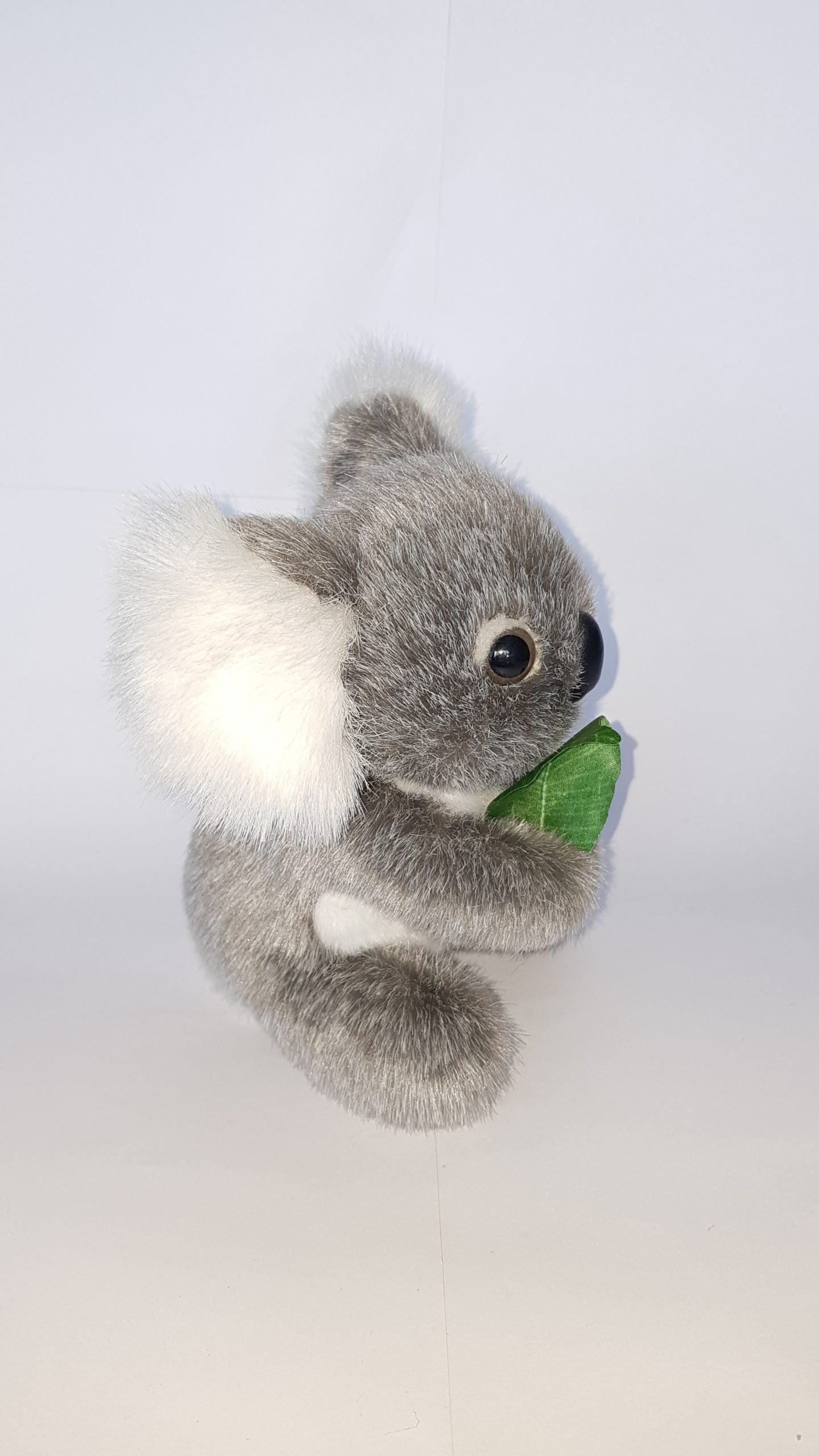 107 Koala 6″ & Gum Leaf