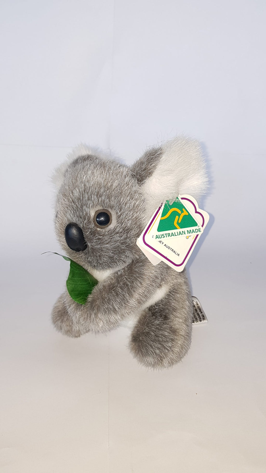 107 Koala 6″ & Gum Leaf