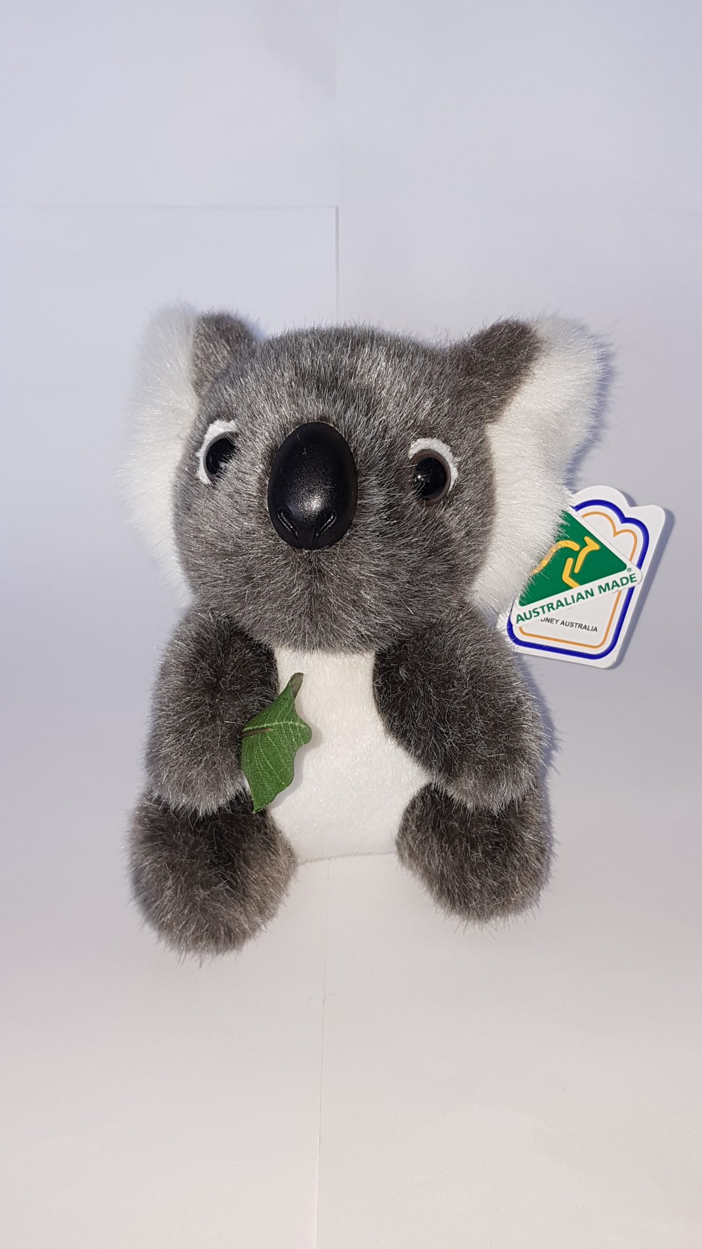 139 Koala 7″ (gum leaf)