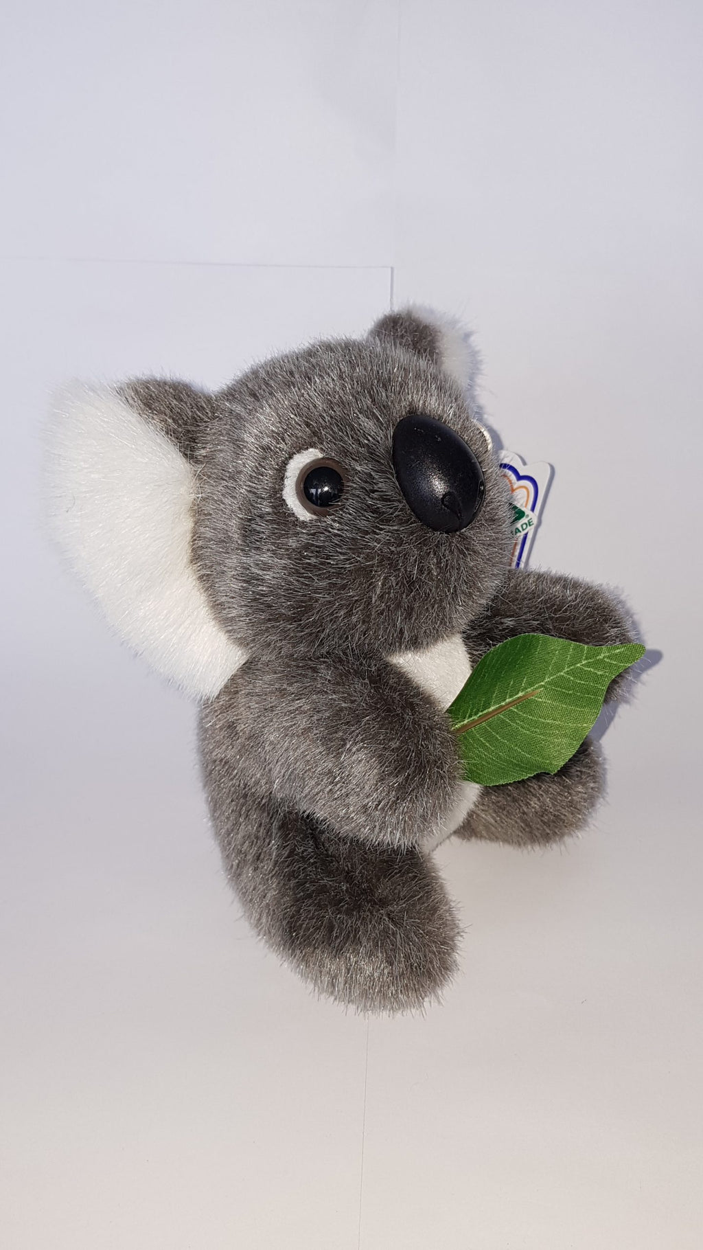 139 Koala 7″ (gum leaf)