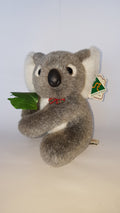 164 Koala 8″ & gumleaf