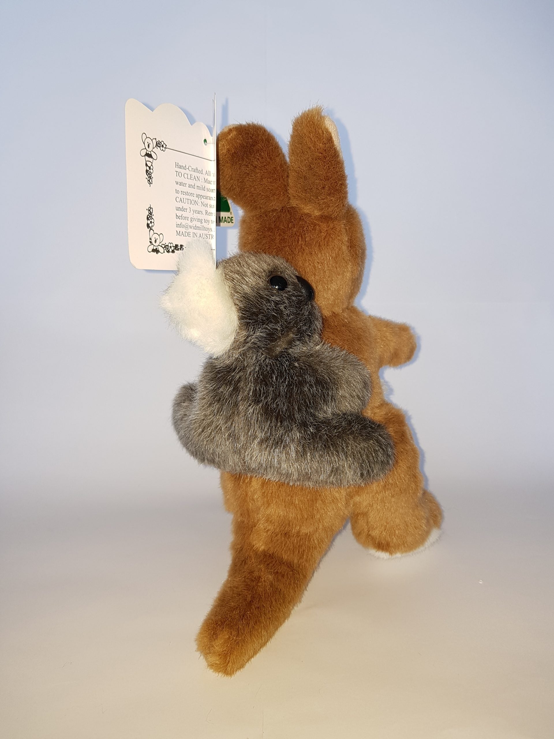 211 Kanagaroo 9″ & baby koala