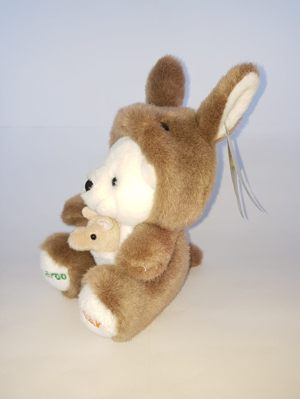 46-3058 BEAR & KANGAROO W/EMB