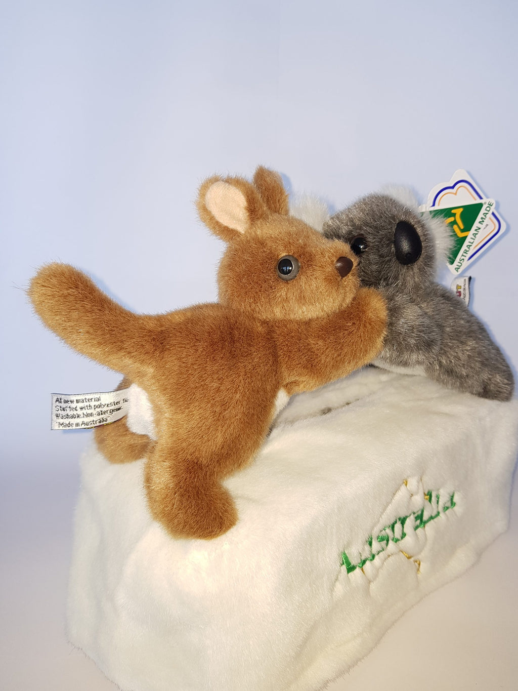 606 Koala & Kangaroo Tissue Cover